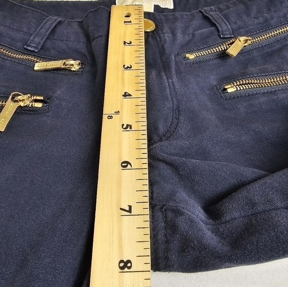 Michael Kors Size 2 Navy Blue Skinny Pants Gold Zippers - Picture 7 of 9